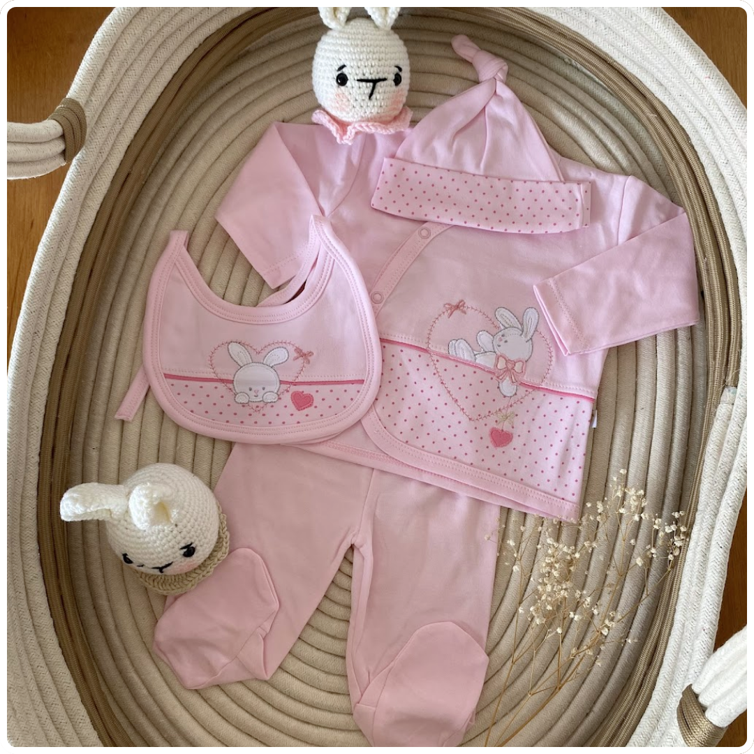 Ajuar Primer día 4 Piezas Puntos – Algodón Pima Peruano