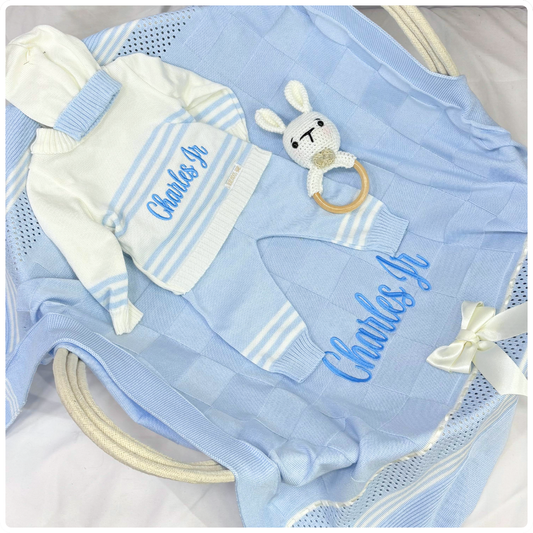 Ajuar tejido manta + conjunto tejido